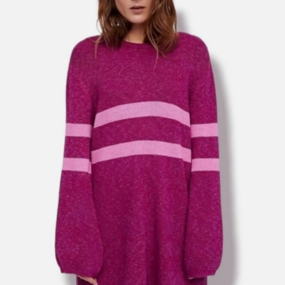 Free People On Your Team Bell Sleeve
Oversized Purple Mini Sweater Dress Sz XS
